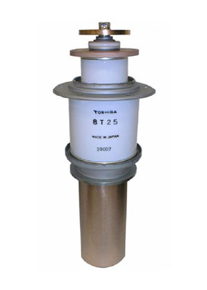 8T25