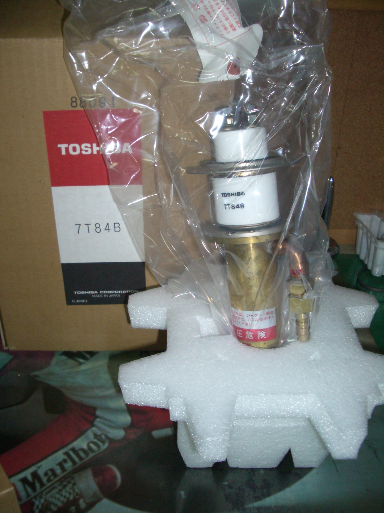 TOSHIBA 7T84B