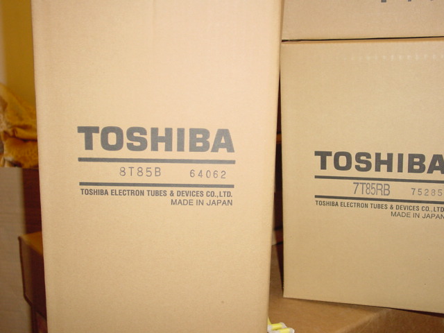 TOSHIBA 8T85B